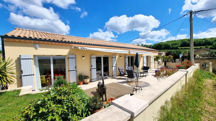 Image No.1-3 Bed House for sale