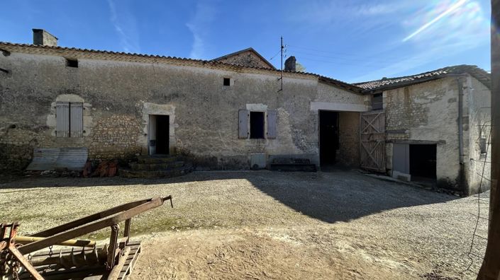 Image No.1-Ferme à vendre à Charente