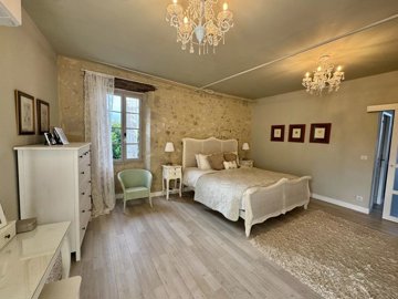 b5d524a8da2cca16dd10f2767c678a6216622985fa387