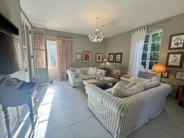 c85ebb5538d3cfbff0fbf96f199acf69fac964b120385