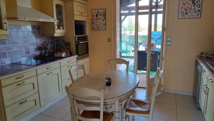 Image No.3-3 Bed House for sale