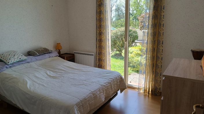 Image No.8-3 Bed House for sale