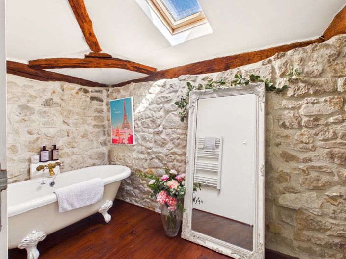 Image No.10-10 Bed House for sale