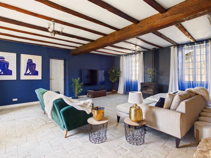 Image No.3-10 Bed House for sale