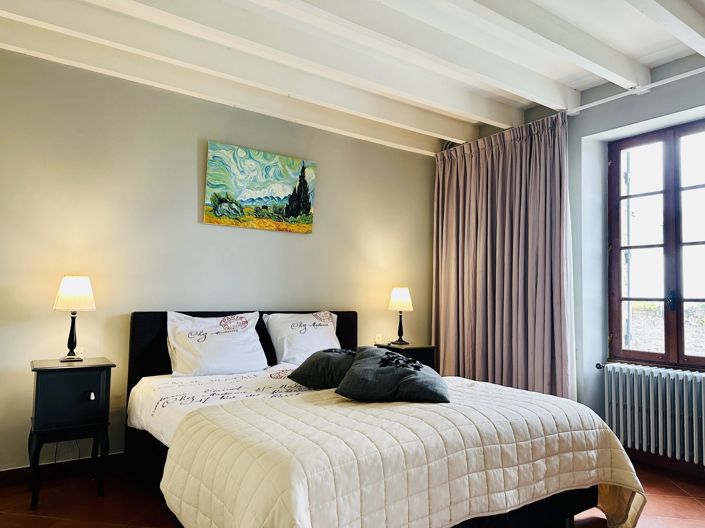 Image No.6-4 Bed House for sale