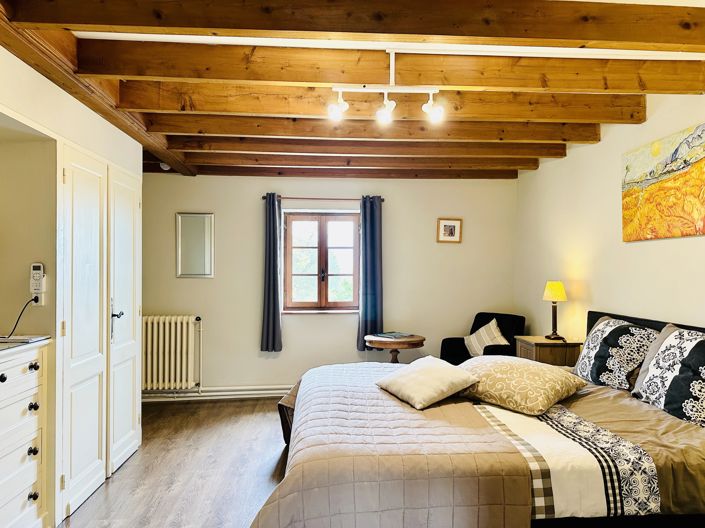 Image No.9-4 Bed House for sale