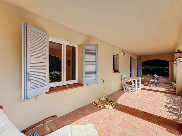 Image No.3-2 Bed Property for sale