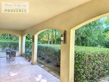 ae49b7e849b48598291b5b83ad193088e56e69bb4f192