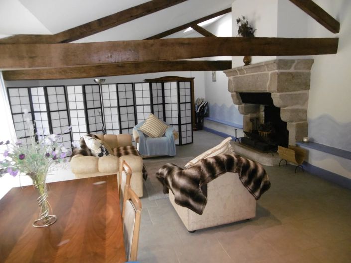 Image No.14-6 Bed House for sale