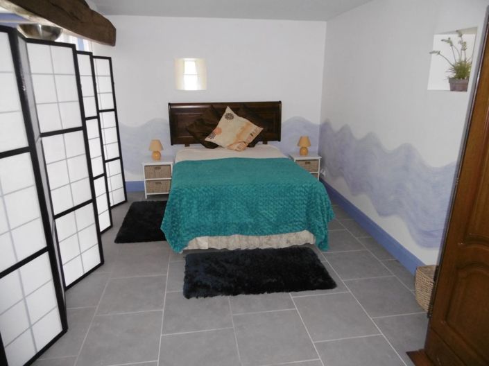 Image No.15-6 Bed House for sale