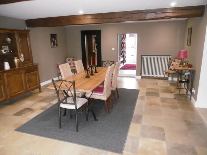 Image No.4-6 Bed House for sale