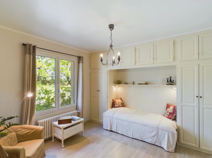 Image No.15-4 Bed House for sale