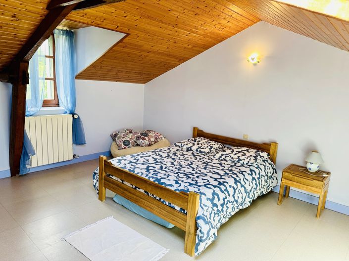 Image No.8-4 Bed Village House for sale