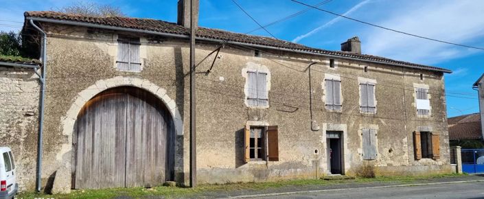 Image No.1-Maison de village de 3 chambres à vendre à Sauzé-Vaussais