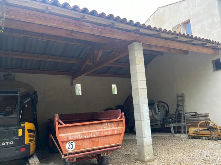 Image No.4-6 Bed House for sale