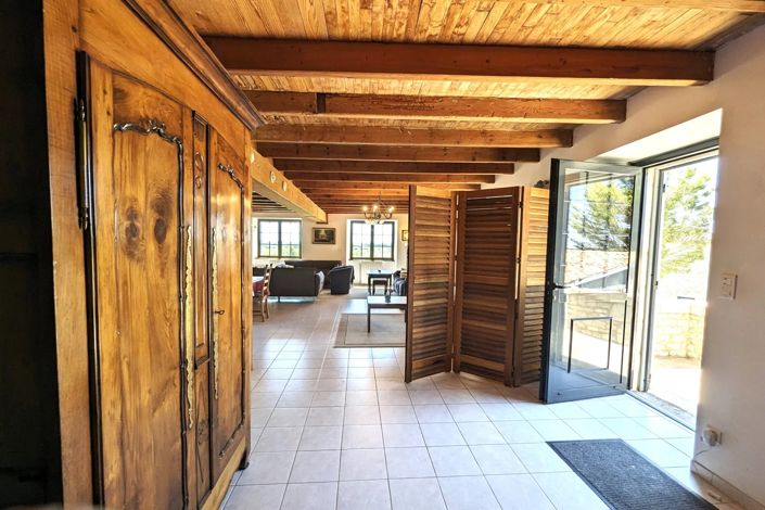 Image No.11-6 Bed Farmhouse for sale