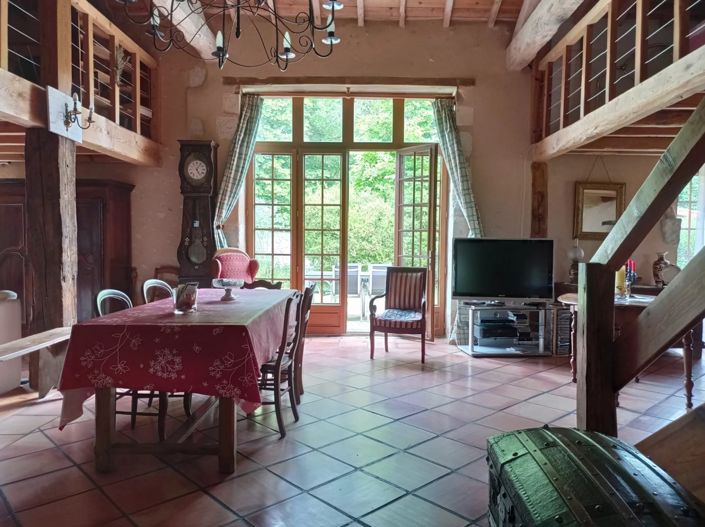 Image No.3-Maison de 5 chambres à vendre à Ribérac