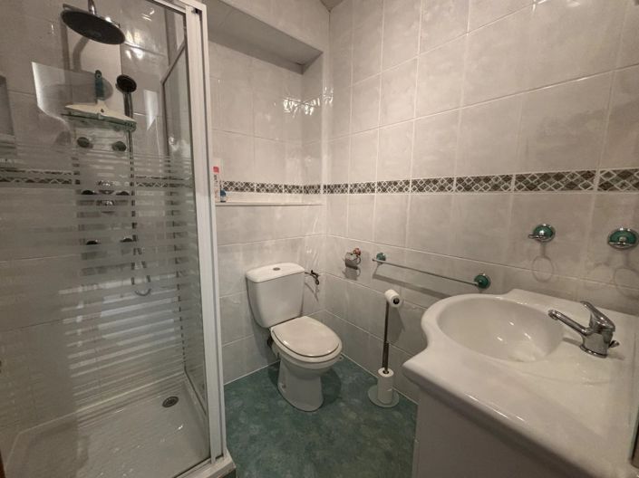 Image No.15-5 Bed House for sale