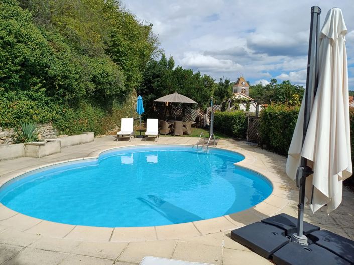 Image No.1-5 Bed House for sale