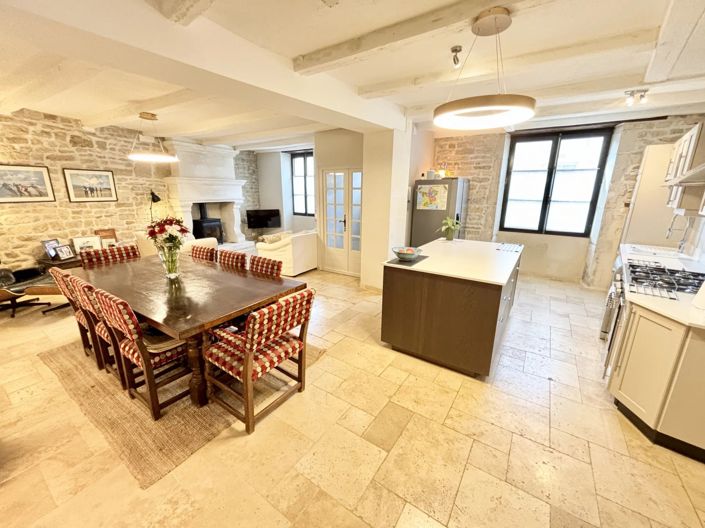 Image No.7-Maison de 5 chambres à vendre à Nanteuil-en-Vallée