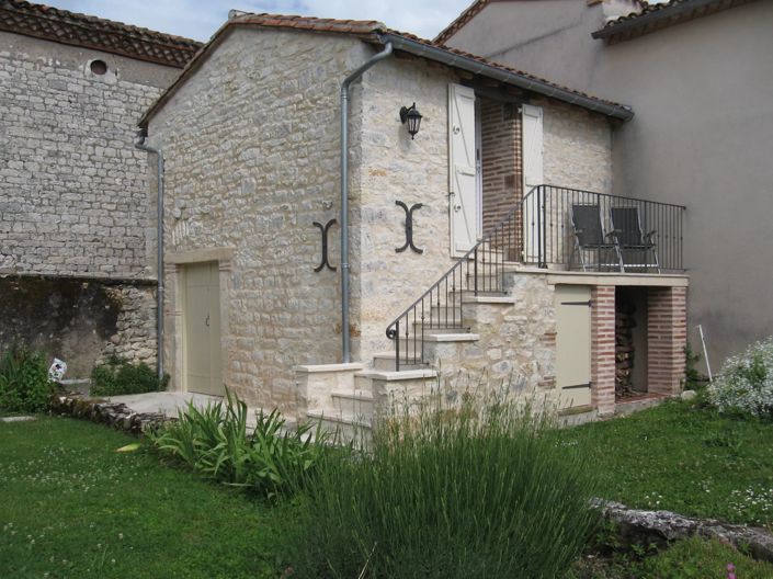 Image No.10-3 Bed Village House for sale