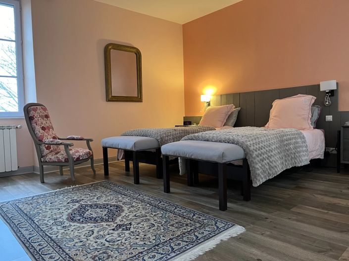 Image No.13-3 Bed Village House for sale