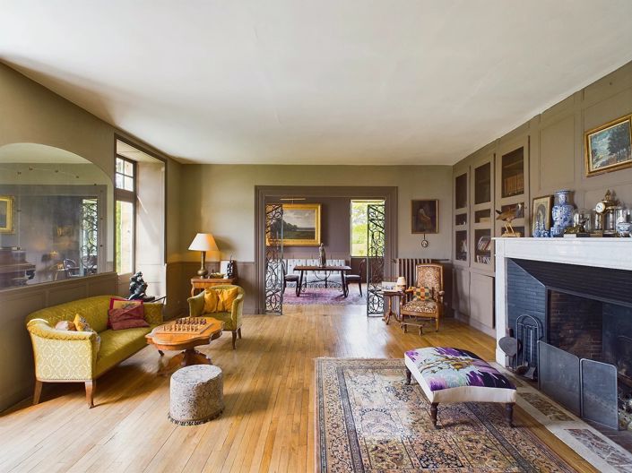 Image No.7-12 Bed House for sale