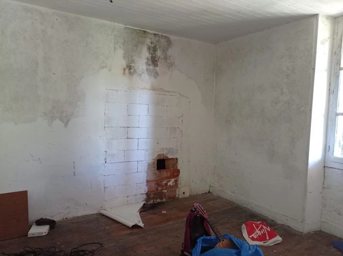 Image No.11-3 Bed House for sale