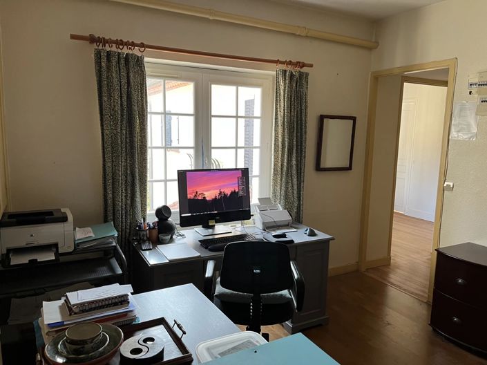 Image No.11-Maison de 8 chambres à vendre à Pont-de-Larn