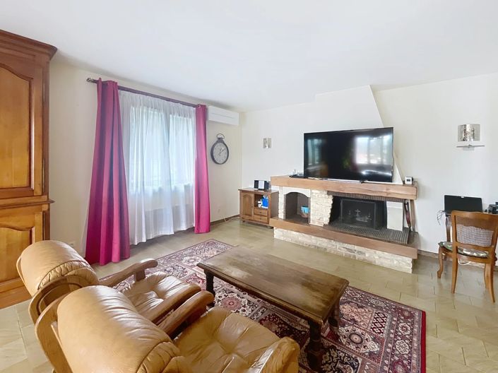 Image No.4-3 Bed House for sale