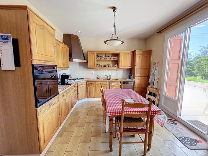 Image No.6-3 Bed House for sale