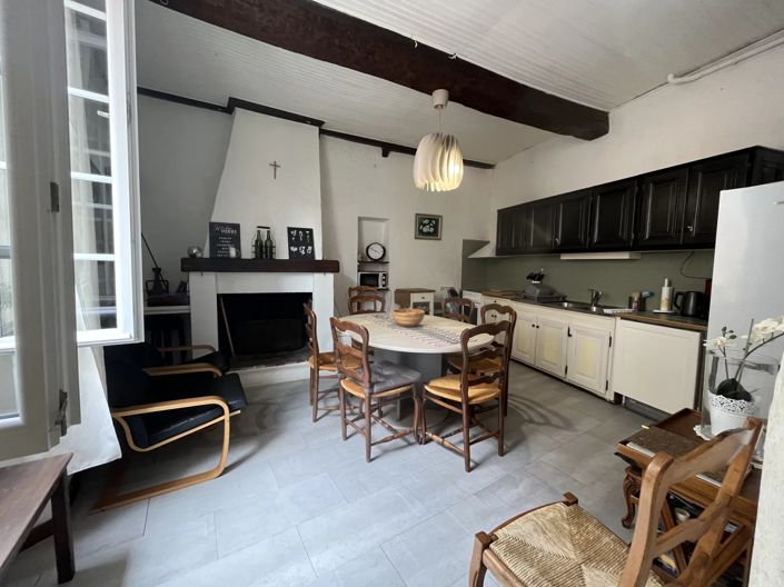 Image No.1-4 Bed Village House for sale