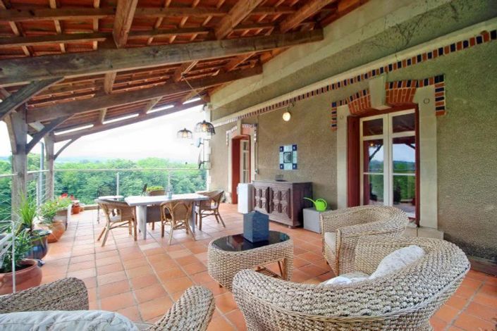 Image No.14-8 Bed House for sale