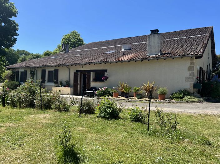 Image No.1-Maison de 4 chambres à vendre à Lussas et Nontronneau