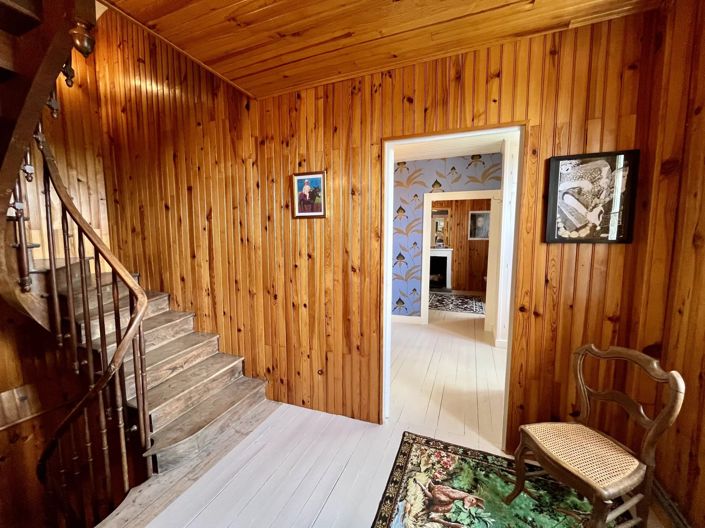 Image No.11-5 Bed House for sale