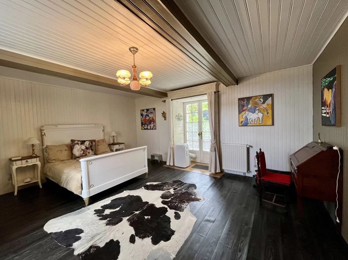 Image No.5-5 Bed House for sale