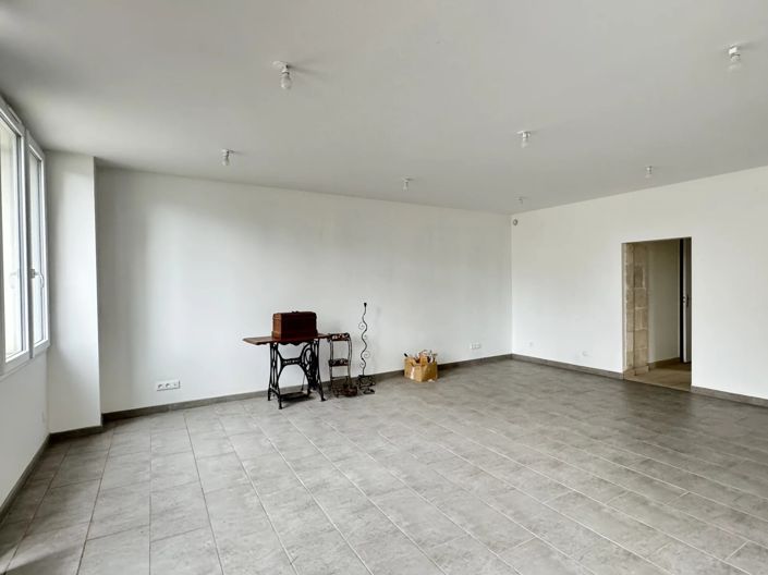 Image No.3-Maison à vendre à Paizay-Naudouin-Embourie