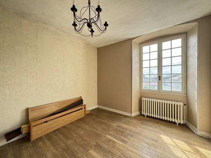 Image No.9-5 Bed House for sale