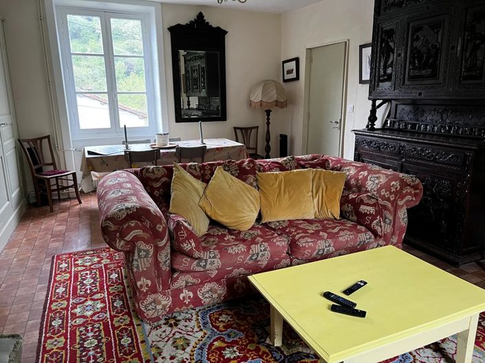 Image No.3-5 Bed House for sale