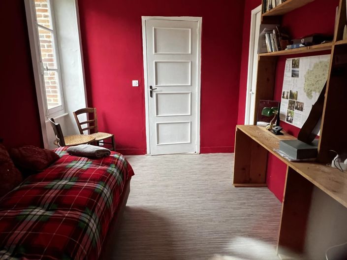 Image No.6-5 Bed House for sale