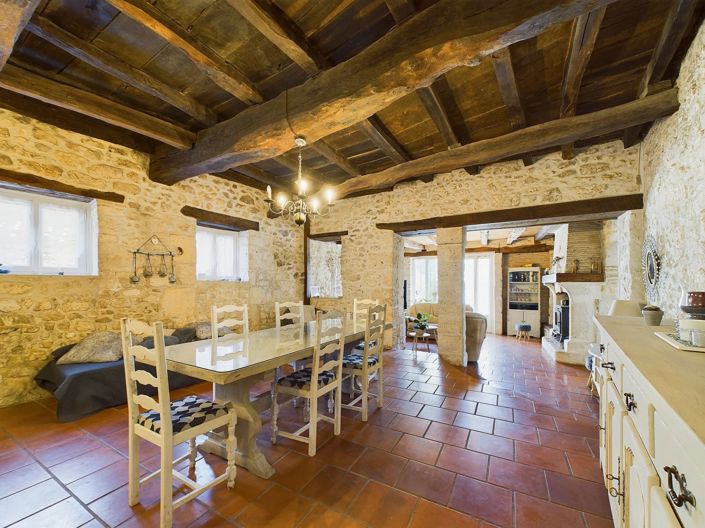 Image No.5-5 Bed Village House for sale