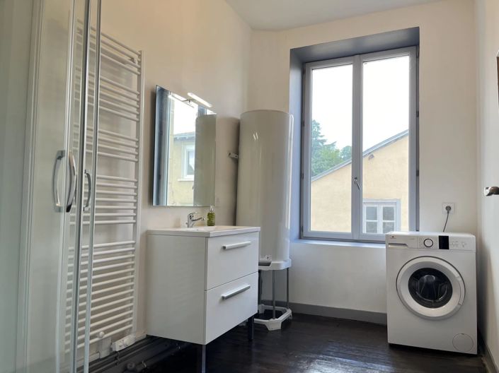 Image No.9-Maison de 7 chambres à vendre à Montmorillon