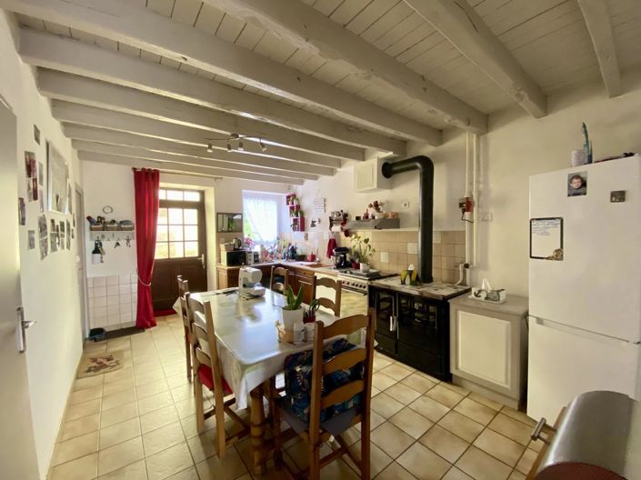 Image No.6-3 Bed House for sale