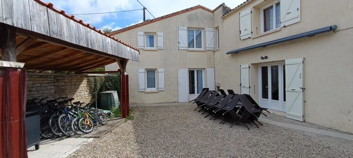 Image No.1-Maison de village de 5 chambres à vendre à Charmé
