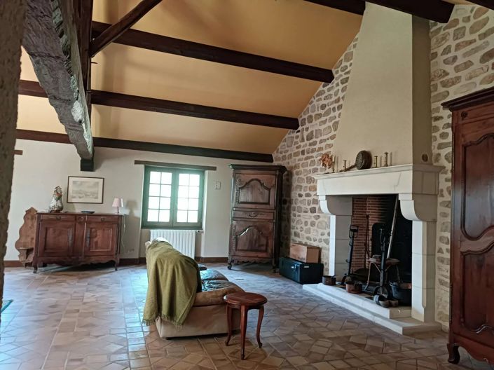 Image No.2-4 Bed Village House for sale