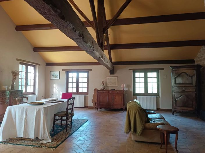 Image No.4-4 Bed Village House for sale