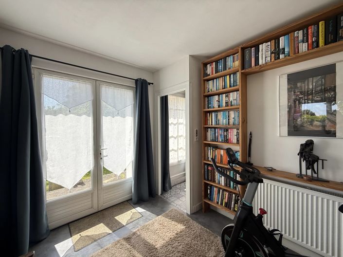 Image No.6-3 Bed House for sale