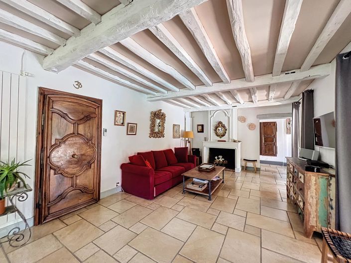 Image No.11-6 Bed House for sale