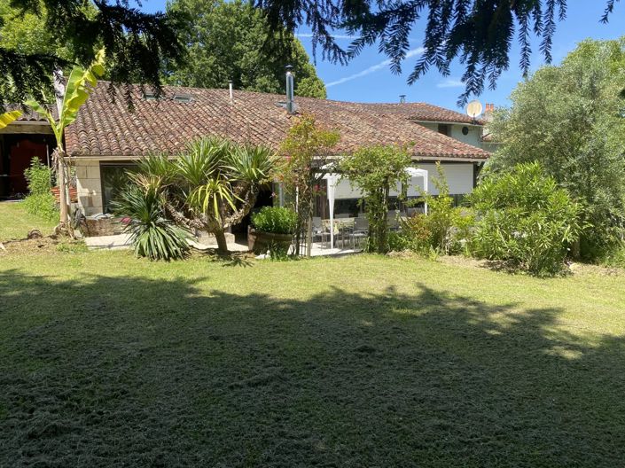 Image No.1-Ferme de 3 chambres à vendre à Chalais