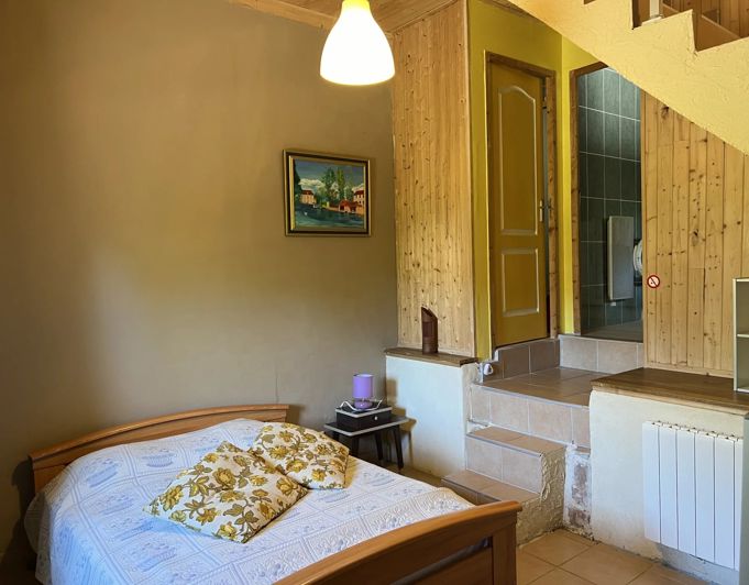 Image No.11-3 Bed Village House for sale